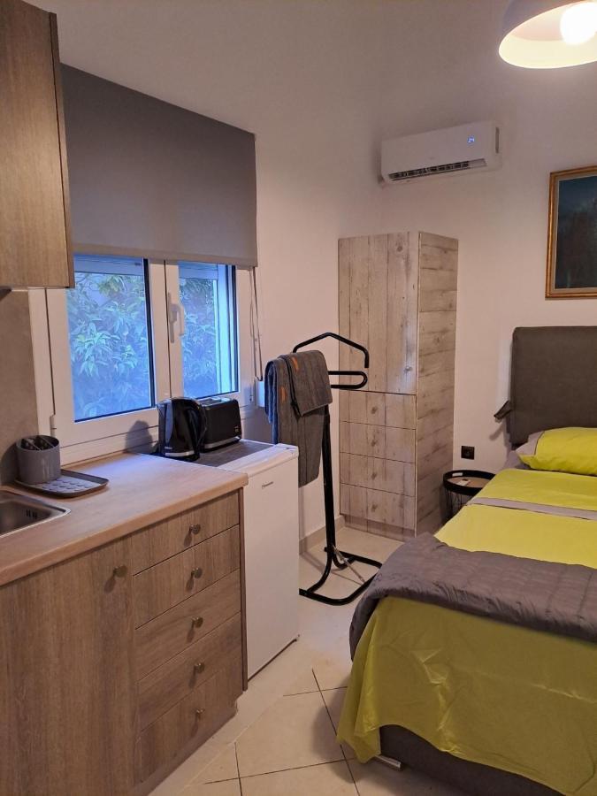 Anafis Cozi Daire Atina Dış mekan fotoğraf