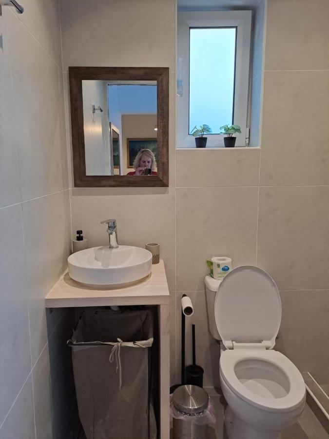 Anafis Cozi Daire Atina Dış mekan fotoğraf